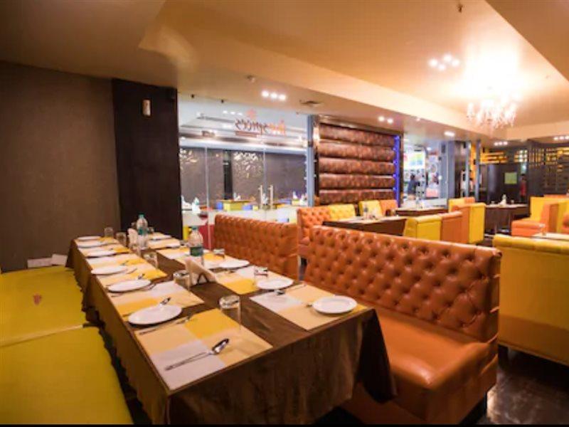 Hotel Suncity & Restaurant Hisār Dış mekan fotoğraf