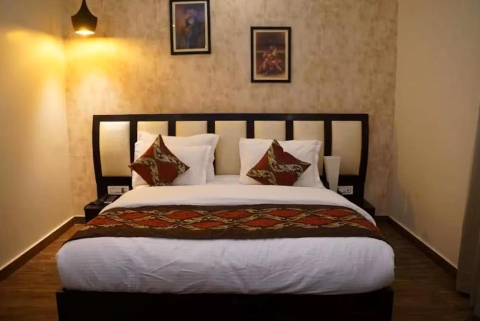 Hotel Suncity & Restaurant Hisār Dış mekan fotoğraf