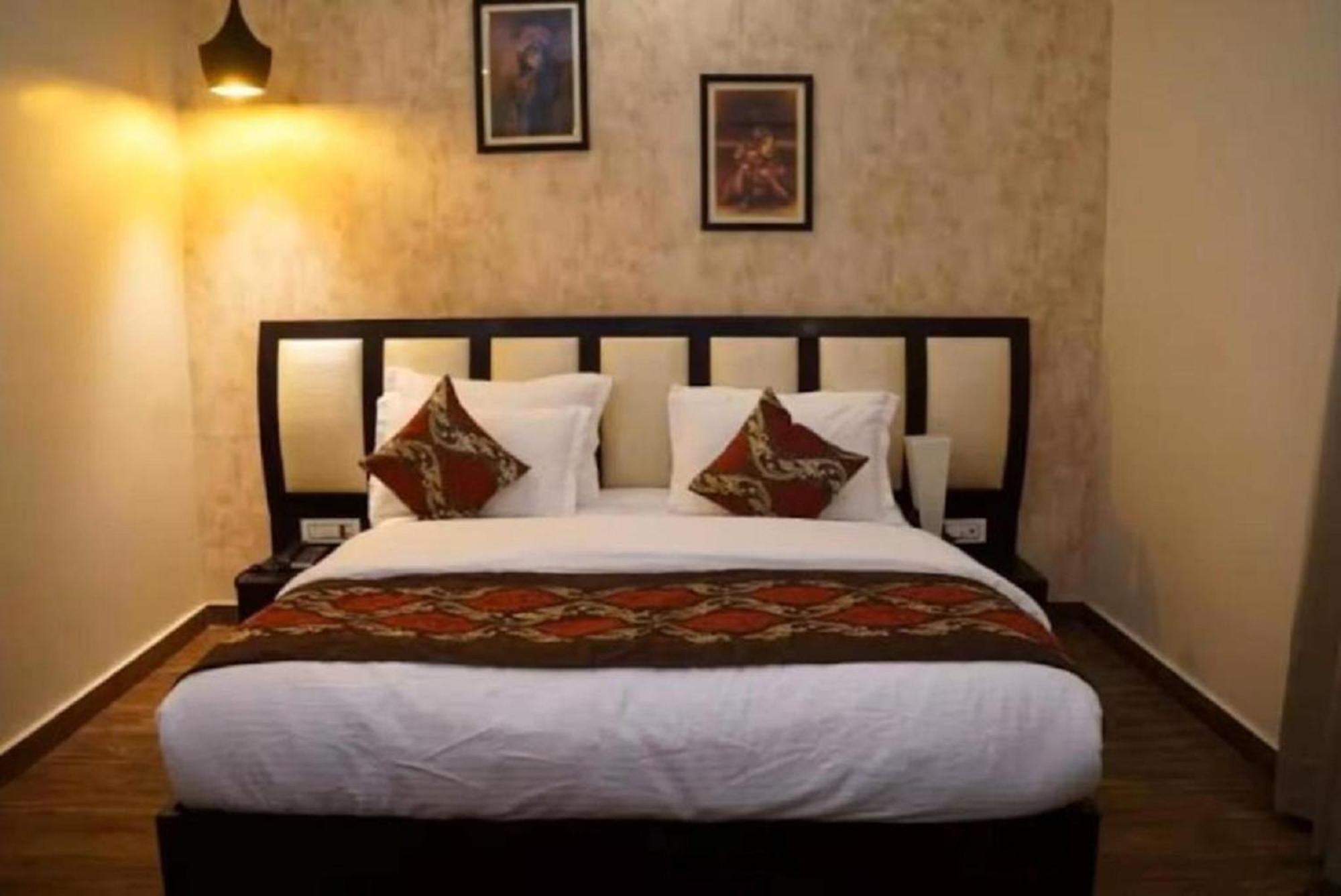 Hotel Suncity & Restaurant Hisār Dış mekan fotoğraf
